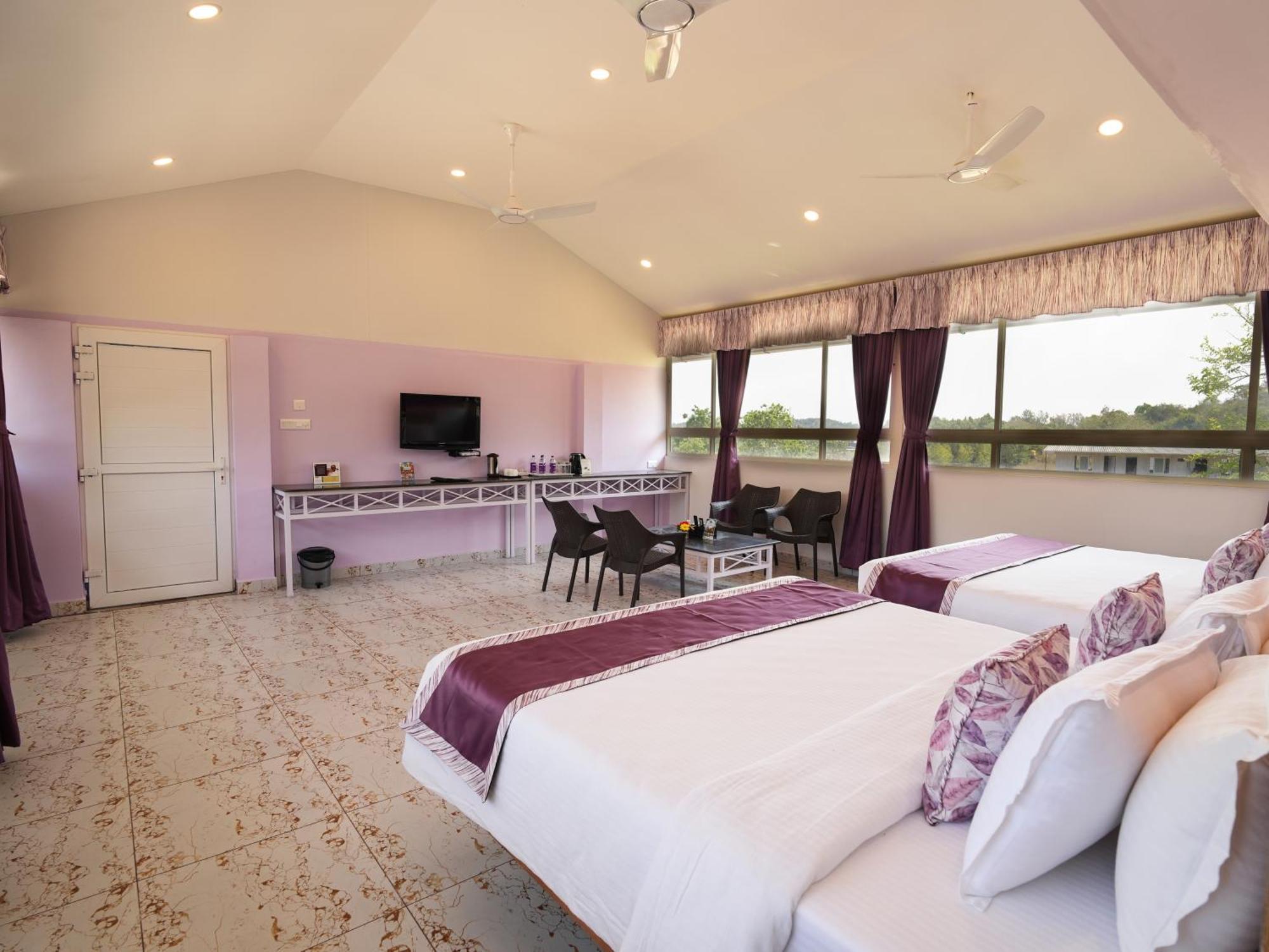 Mgm Whispering Wind'S Yelagiri Hotel Екстериор снимка