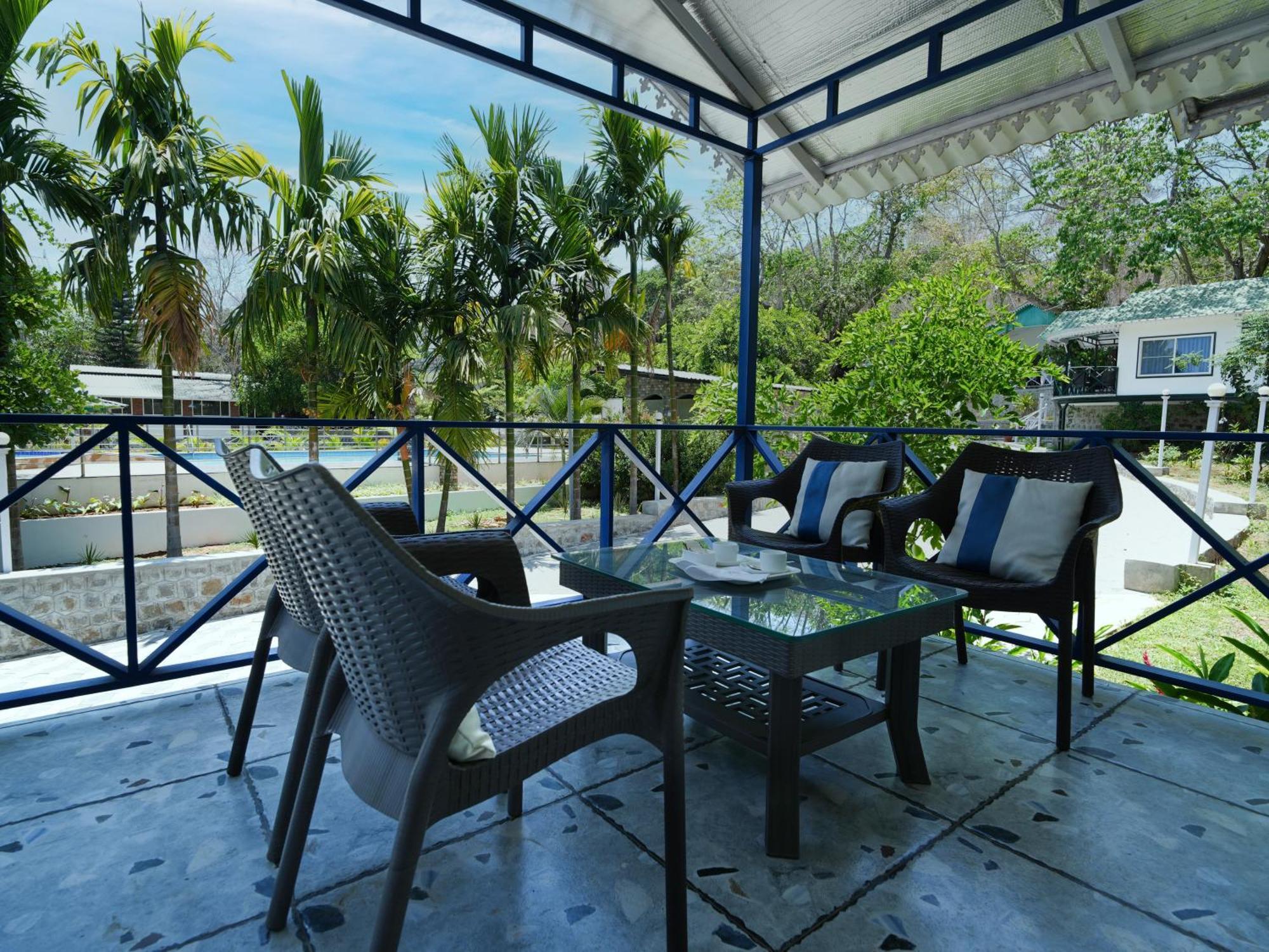 Mgm Whispering Wind'S Yelagiri Hotel Екстериор снимка