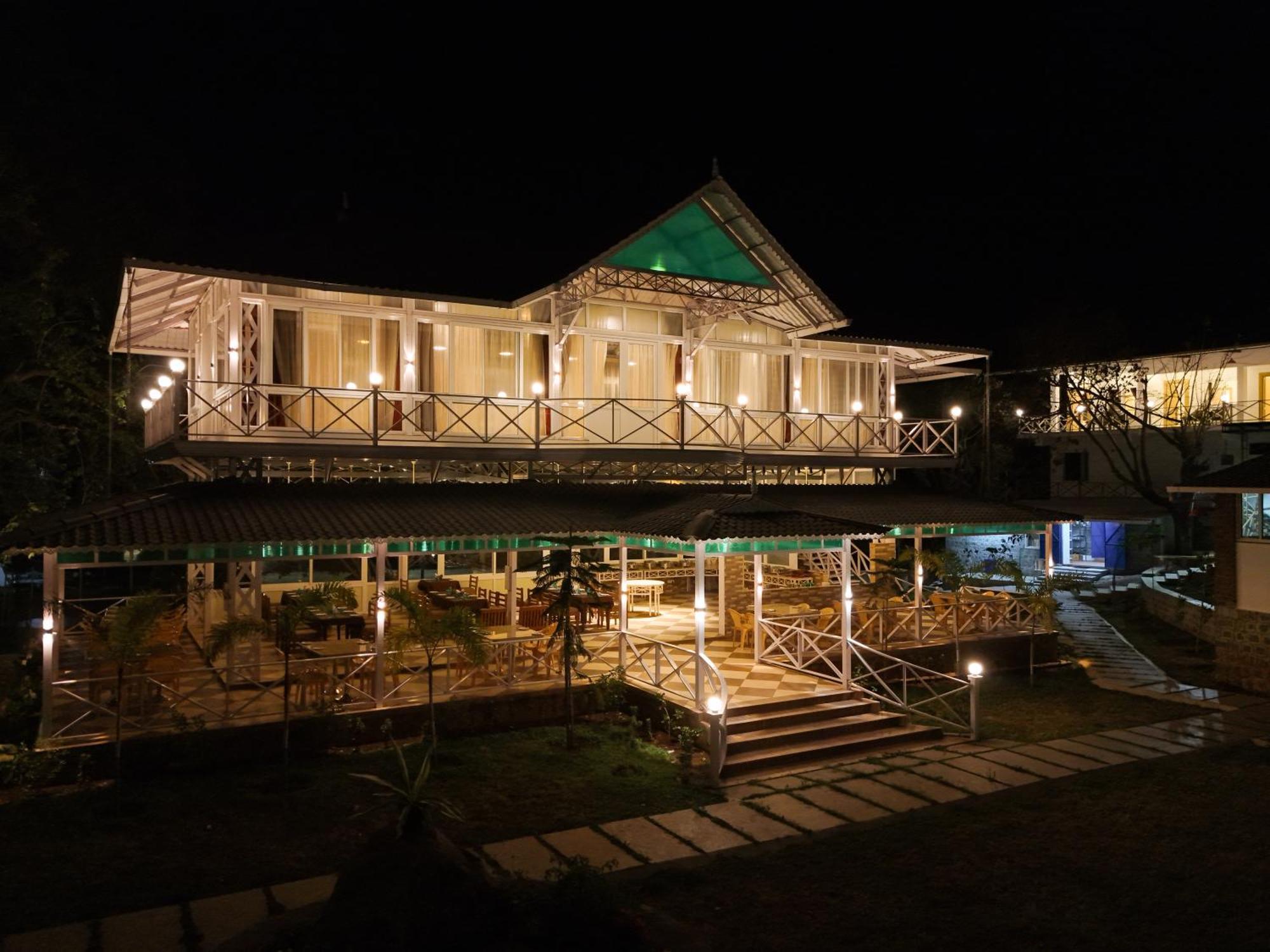 Mgm Whispering Wind'S Yelagiri Hotel Екстериор снимка