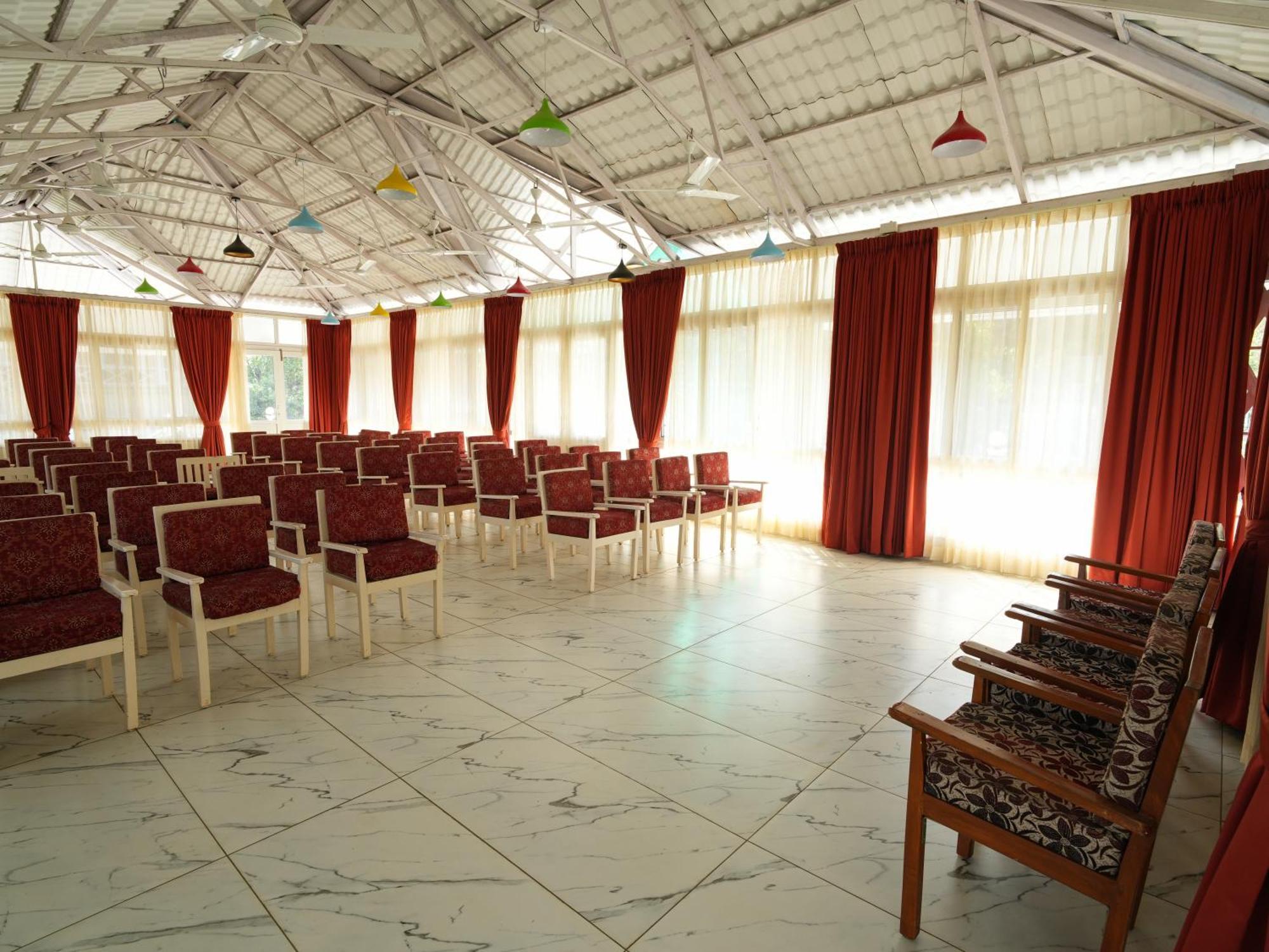 Mgm Whispering Wind'S Yelagiri Hotel Екстериор снимка